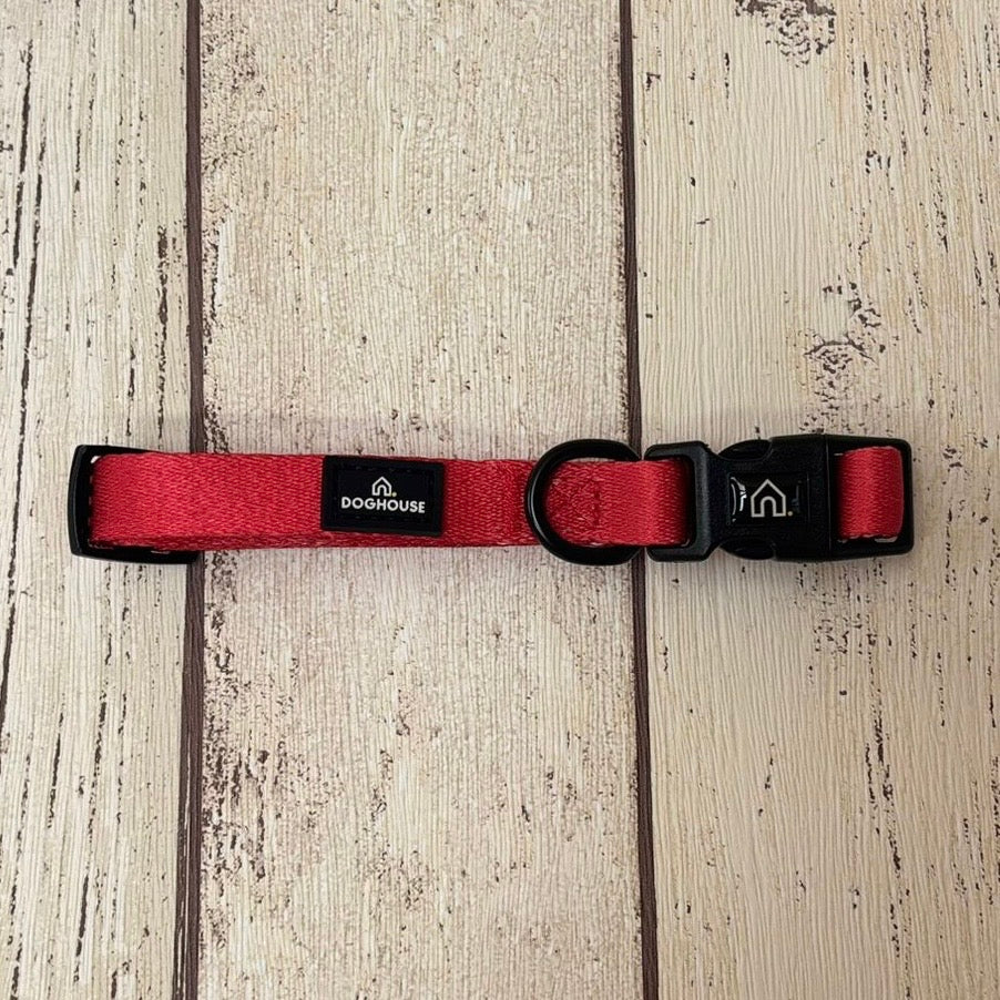 Doghouse Everyday Essential Collar in Red