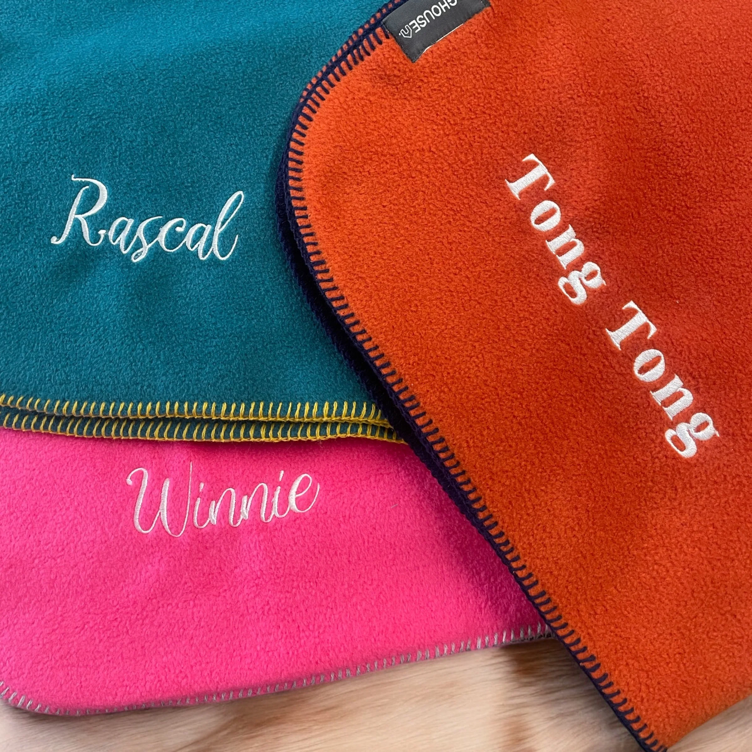 Doghouse Double-Lined Stitch Blankets for Pets - Image 10