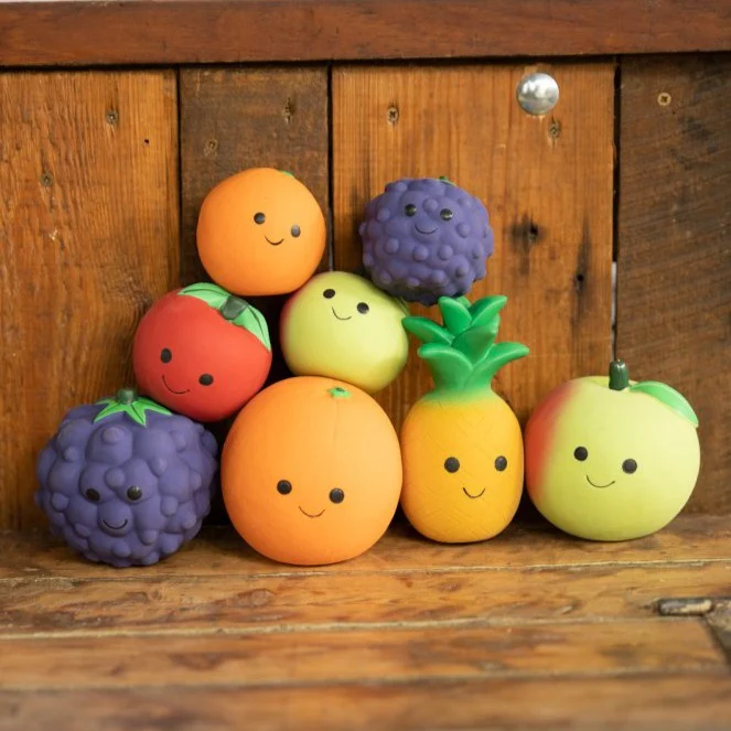Foodie Faces Latex Apple Dog Toy - Image 4