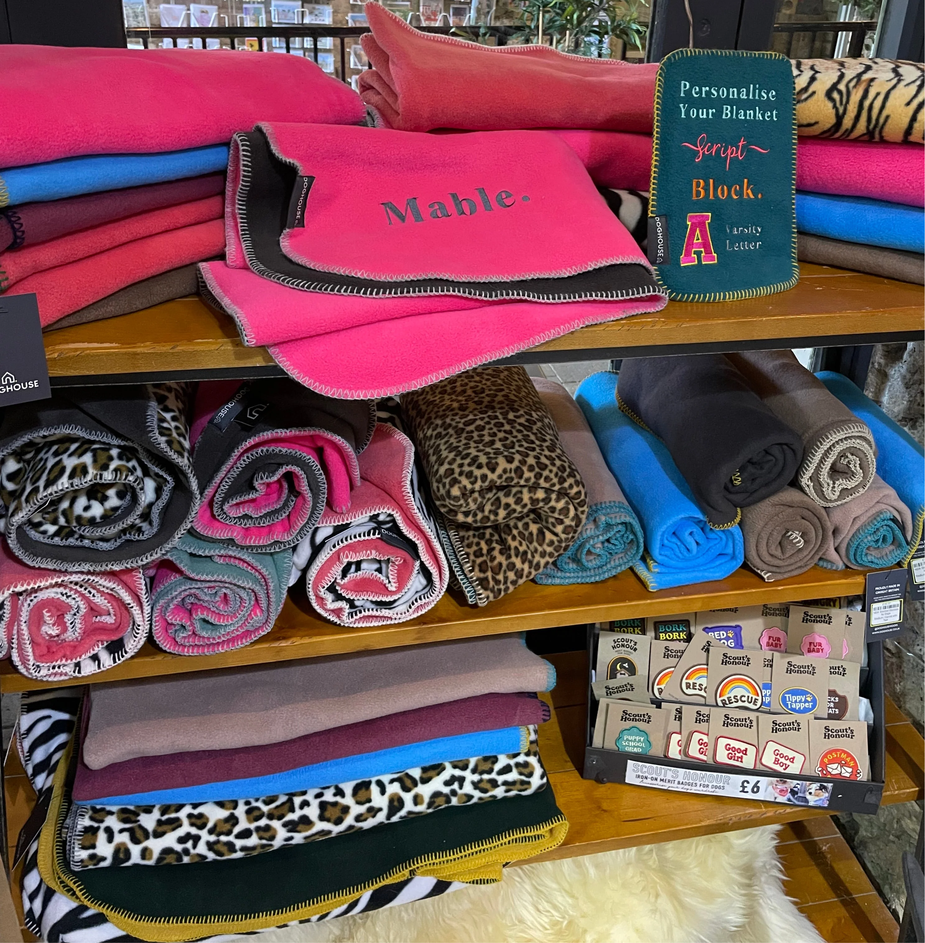 NEW Doghouse Single Stitched Blankets for Dogs - Image 8