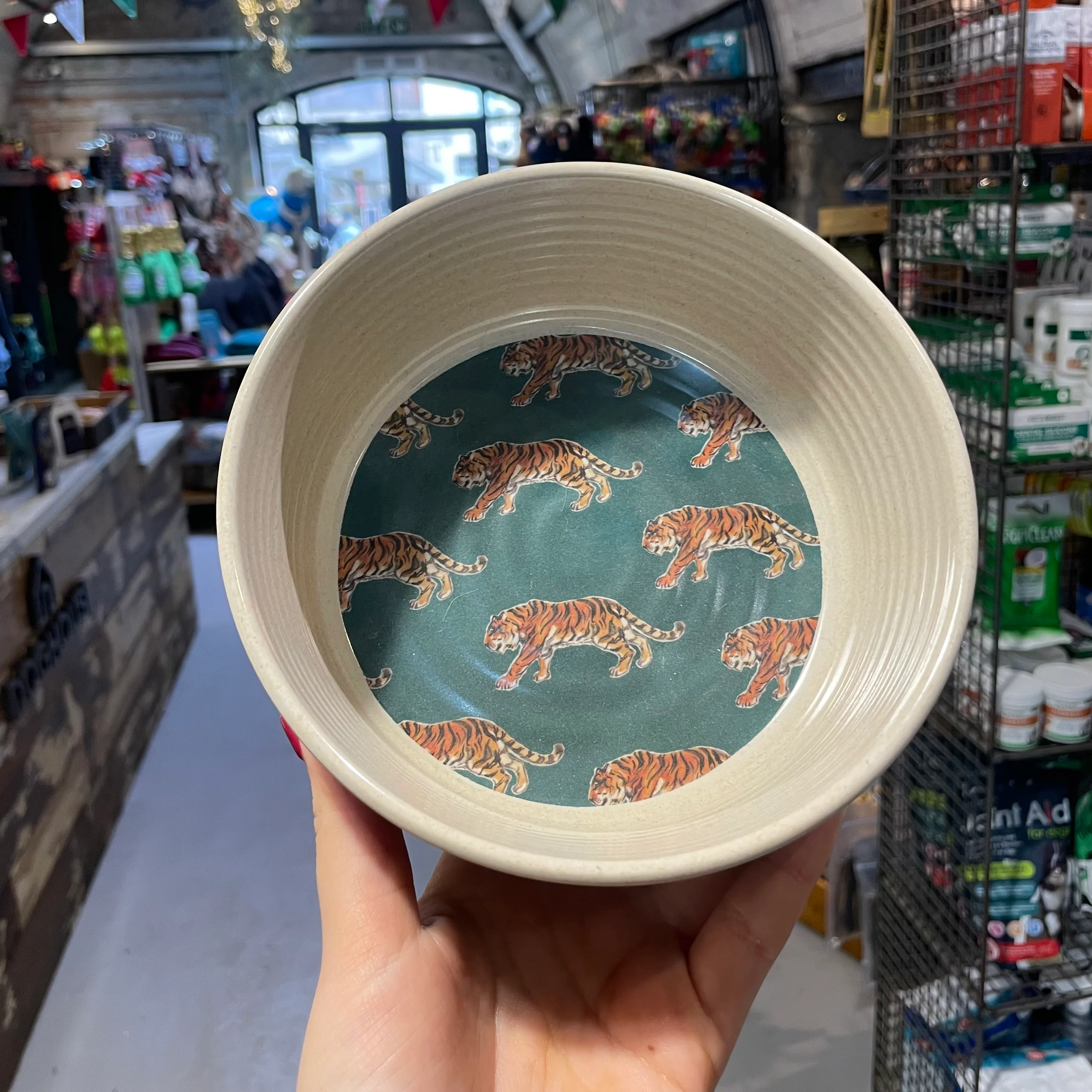 Safari Pet Bowl - Image 4