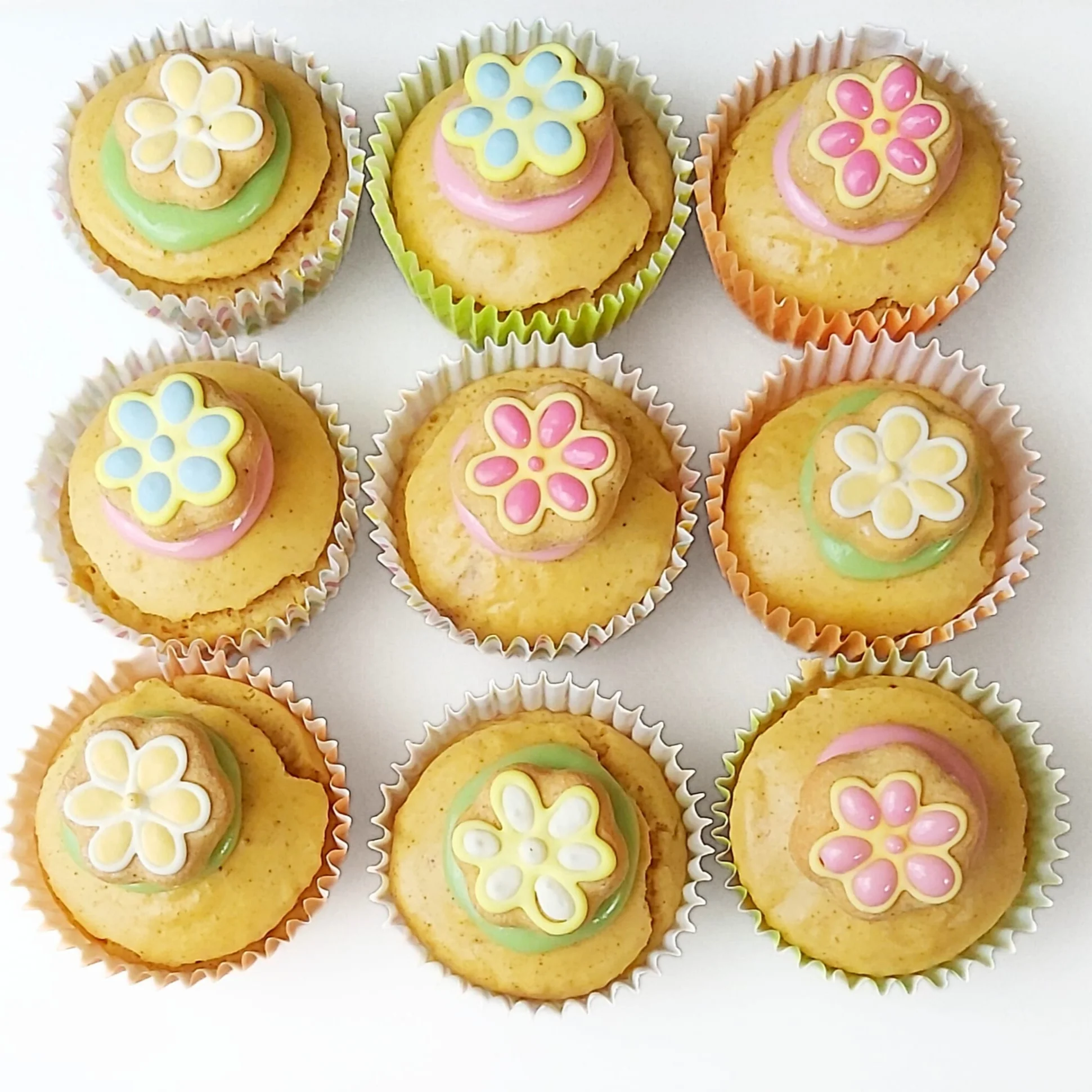 Pretty Flower Cupcake for Dogs - Image 2